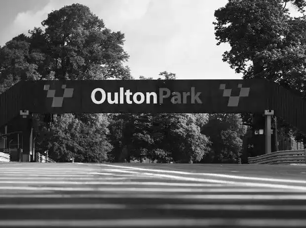 Oulton Park Titel-Bild zur News: Oulton Park
