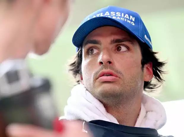 War nach dem kleinen Gerangel mit Lewis Hamilton nicht glücklich: Carlos Sainz Titel-Bild zur News: War nach dem kleinen Gerangel mit Lewis Hamilton nicht glücklich: Carlos Sainz