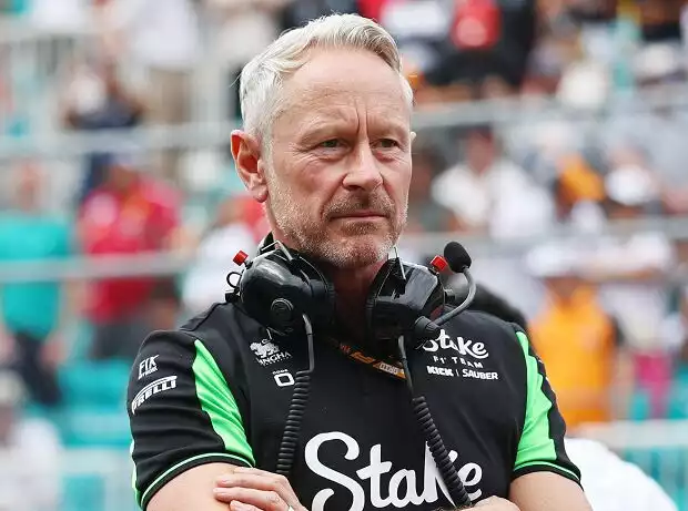 Sauber-Teamchef Jonathan Wheatley in der Formel-1-Startaufstellung Titel-Bild zur News: Sauber-Teamchef Jonathan Wheatley in der Formel-1-Startaufstellung
