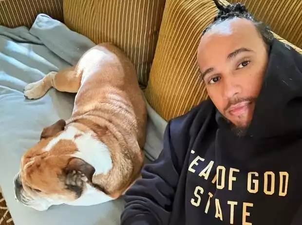 Roscoe und Lewis Hamilton Titel-Bild zur News: Roscoe und Lewis Hamilton