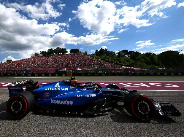 Carlos Sainz (Williams FW47) beim Formel-1-Rennen in Imola 2025 Titel-Bild zur News: Carlos Sainz (Williams FW47) beim Formel-1-Rennen in Imola 2025