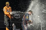 Oscar Piastri (McLaren) und Max Verstappen (Red Bull) 