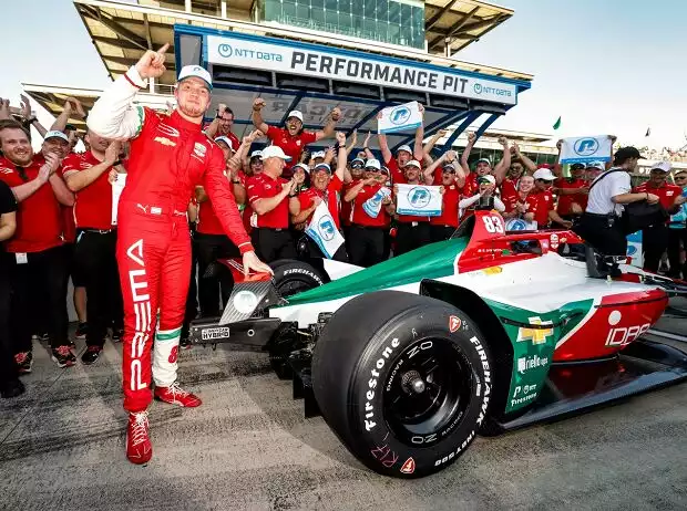 Robert Schwarzman fuhr überraschend für Prema auf die Pole zum Indianapolis 500 2025 Titel-Bild zur News: Robert Schwarzman fuhr überraschend für Prema auf die Pole zum Indianapolis 500 2025
