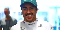 Fernando Alonso lächelt in die Kamera