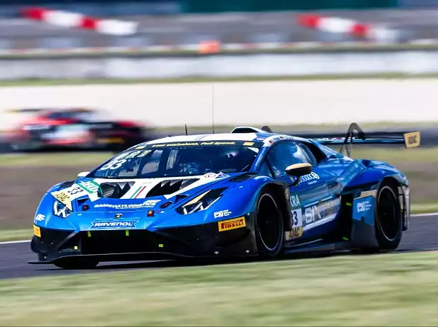 Titel-Bild zur News: Das ADAC GT Masters startet auf dem Lausitzring in die neue Saison