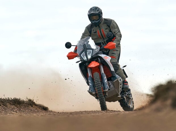 KTM 890 Adventure KTM 890 Adventure