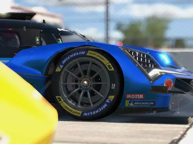 iRacing Titel-Bild zur News: iRacing