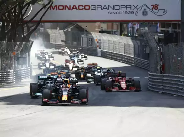 Formel-1-Start in Monaco in der Saison 2021 Titel-Bild zur News: Formel-1-Start in Monaco in der Saison 2021