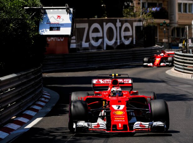Kimi Räikkönen, Sebastian Vettel Kimi Räikkönen, Sebastian Vettel