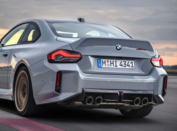 BMW M2 CS (2025) BMW M2 CS (2025)