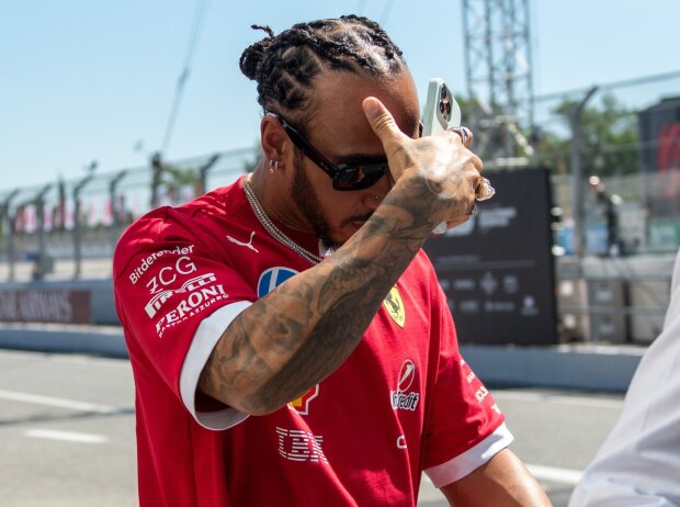 Kein Ärger im roten Paradies: Lewis Hamilton beschwichtigt nach Kein Ärger im roten Paradies: Lewis Hamilton beschwichtigt nach