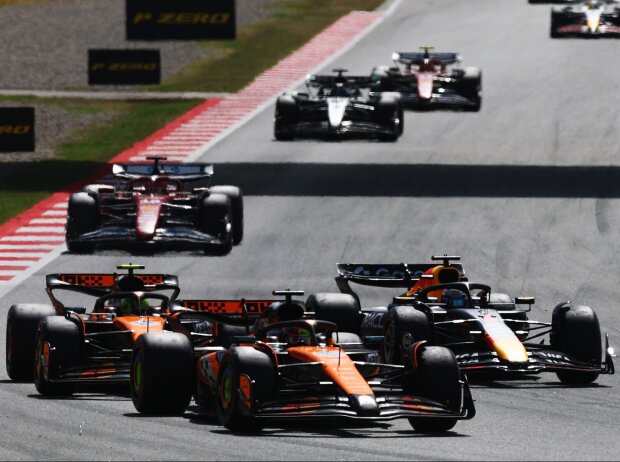 Max Verstappen forderte McLaren zu Beginn des Rennens durchaus heraus Max Verstappen forderte McLaren zu Beginn des Rennens durchaus heraus