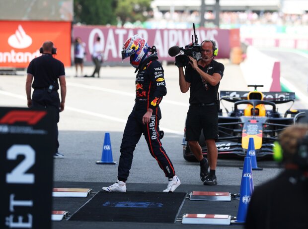 Wütend und allein: Verstappen suchte nach dem Aussteigen schnell das Weite