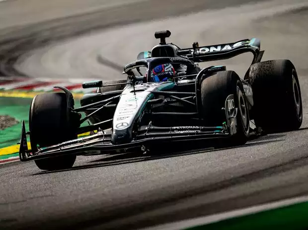 Andrea Kimi Antonelli beim Pirelli-Reifentest in Barcelona Titel-Bild zur News: Andrea Kimi Antonelli beim Pirelli-Reifentest in Barcelona