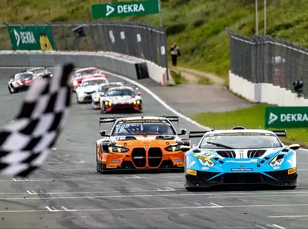 Titel-Bild zur News: Paul Motorsport siegte mit hauchdünnem Vorsprung vor FK Performance Motorsport in Zandvoort