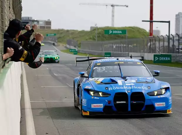 Titel-Bild zur News: Rene Rast gewinnt das DTM-Rennen am Sonntag vor BMW-Kollege Marco Wittmann