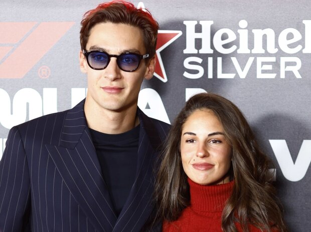 Spagat zwischen rotem Teppich und Privatleben: Russell und Freundin Carmen