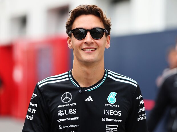 Gut gelaunt: Mercedes-Pilot George Russell am Donnerstag in Montreal Gut gelaunt: Mercedes-Pilot George Russell am Donnerstag in Montreal