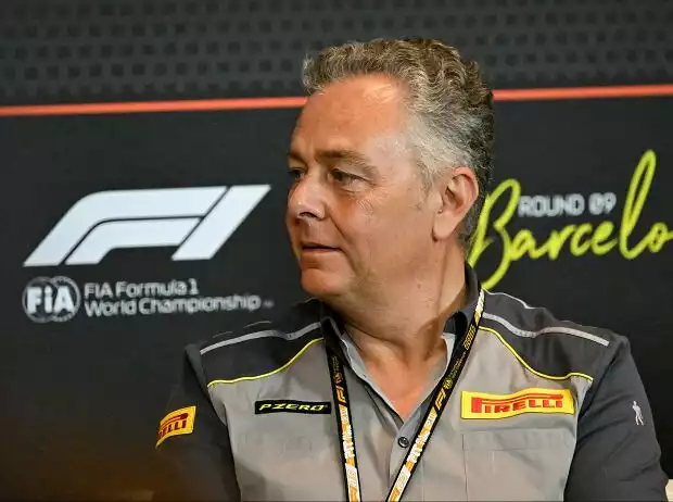 Pirelli-Manager Mario Isola Titel-Bild zur News: Pirelli-Manager Mario Isola