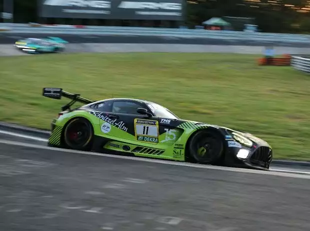SR Motorsport wähnte sich auf einem Podiumsplatz, doch dann kam alles anders Titel-Bild zur News: SR Motorsport wähnte sich auf einem Podiumsplatz, doch dann kam alles anders