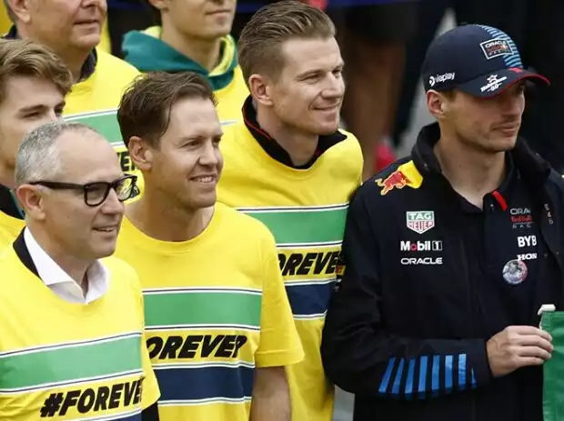 Guanyu Zhou, Lance Stroll, Esteban Ocon, Yuki Tsunoda, Pierre Gasly, Carlos Sainz, Stefano Domenicali, Sebastian Vettel, Nico Hülkenberg, Max Verstappen, George Russell Titel-Bild zur News: Guanyu Zhou, Lance Stroll, Esteban Ocon, Yuki Tsunoda, Pierre Gasly, Carlos Sainz, Stefano Domenicali, Sebastian Vettel, Nico Hülkenberg, Max Verstappen, George Russell