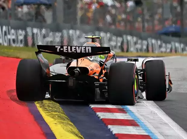 Lando Norris (McLaren MCL39) beim Formel-1-Rennen in Österreich 2025 Titel-Bild zur News: Lando Norris (McLaren MCL39) beim Formel-1-Rennen in Österreich 2025