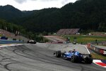 Alexander Albon (Williams) und Isack Hadjar (Racing Bulls) 