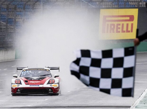 Aktuell liegt das Duo von Razoon auf Platz 1 der Meisterschaft Aktuell liegt das Duo von Razoon auf Platz 1 der Meisterschaft