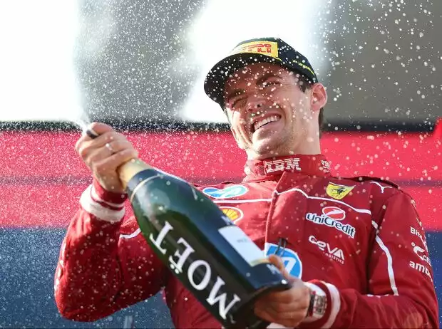 Charles Leclerc (Ferrari) nach dem Formel-1-Rennen in Österreich 2025 Titel-Bild zur News: Charles Leclerc (Ferrari) nach dem Formel-1-Rennen in Österreich 2025