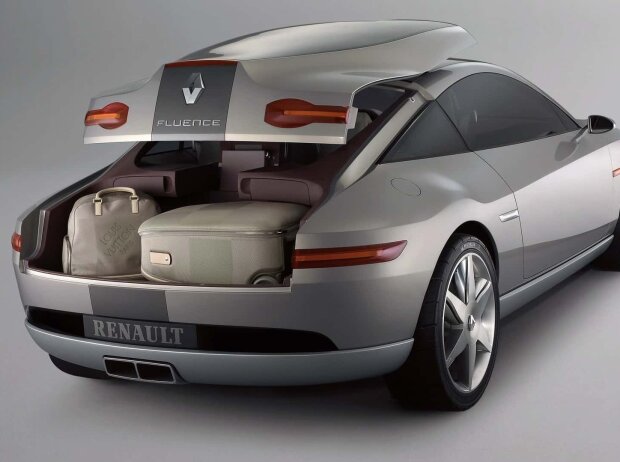 Das besondere Kofferraumöffnungssystem der Renault Fluence Concept