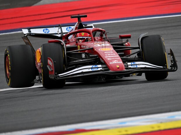 Charles Leclerc (Ferrari SF-25) beim Formel-1-Rennen in Österreich 2025