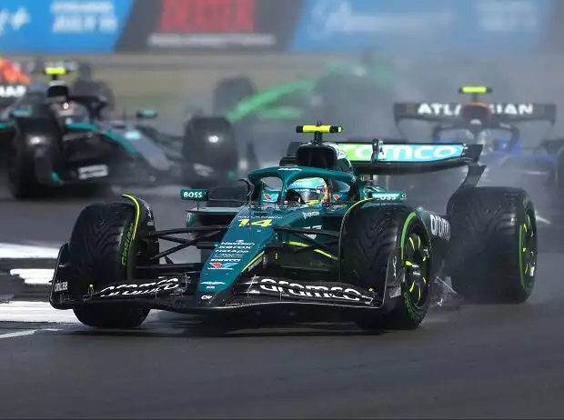 Fernando Alonso, Carlos Sainz Titel-Bild zur News: Fernando Alonso, Carlos Sainz