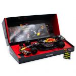 Max Verstappen Oracle Red Bull Racing RB18 Formel 1 Sieger Japan GP 2022 Limitierte Edition 1:18