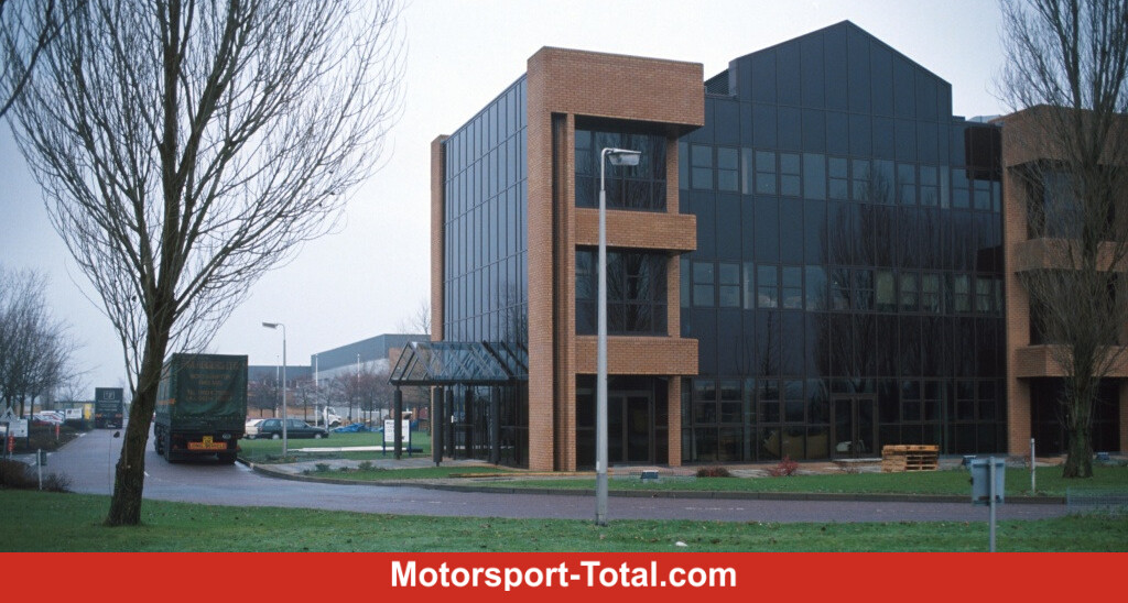 www.motorsport-total.com