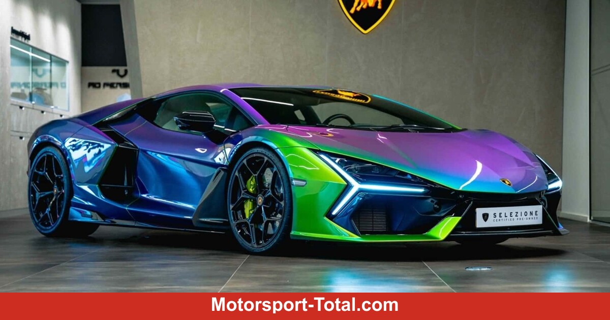 Irrer-Lamborghini-Revuelto-mit-Original-FlipFlop-Lack-zu-verkaufen