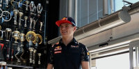 Max Verstappen: Antrittsbesuch bei Red Bull