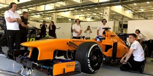 Fotos: Autotausch von Alonso &amp; Johnson