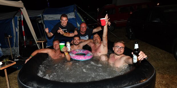 Camping & Selfies: F1-Fans in Hockenheim