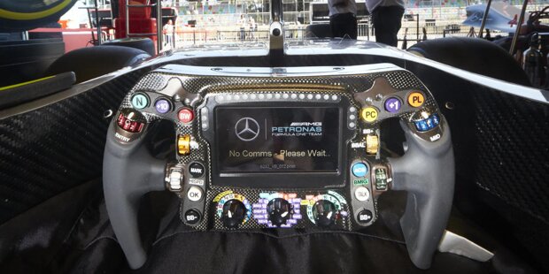 Lenkräder der Formel-1-Boliden 2018