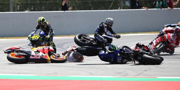 MotoGP-Crash in Barcelona: Lorenzo räumt Dovi, Vinales & Rossi ab