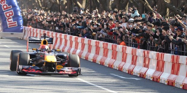 Formel-1-Showrun in Tokio