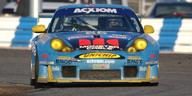 Ein legendärer Sieg bis heute: Porsche bügelt 2003 die Prototypen bei den 24 Stunden von Daytona.