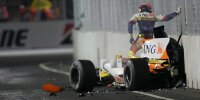 Bild zum Inhalt: König, Crash &amp; Kontroverse: Die Jubiläumsrennen der Formel 1