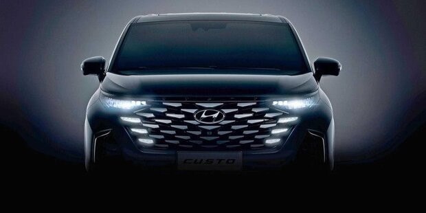 Hyundai Custo (2022) auf ersten Teaserbildern