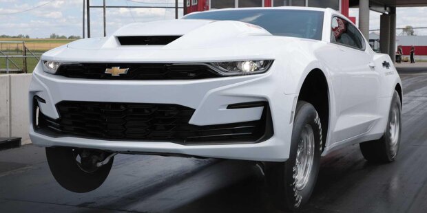 Chevrolet COPO Camaro (2022) mit 9,4 Liter Hubraum!