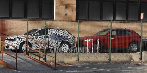 Alfa Romeo Tonale im Vergleich mit Stelvio