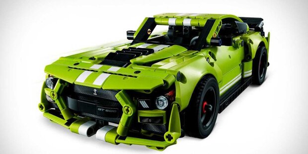 Ford Mustang Shelby GT500 von Lego