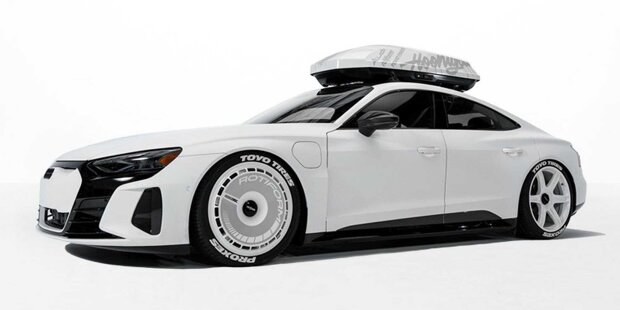 Ken Block zeigt seinen maßgeschneiderten Audi RS e-tron GT