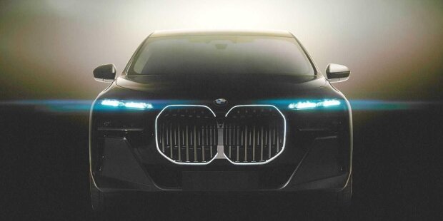BMW i7 hat bis zu 610 km Reichweite und leuchtende Doppel-Niere