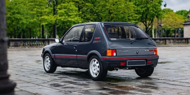 Peugeot 205 GTI 1.9 von 1987 für 83.000 Euro verkauft!